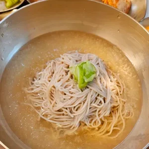 천황식당 주차