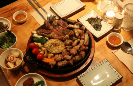 기차역 맛 : 리뷰 수를 자랑하는 경주역 맛집 베스트 5