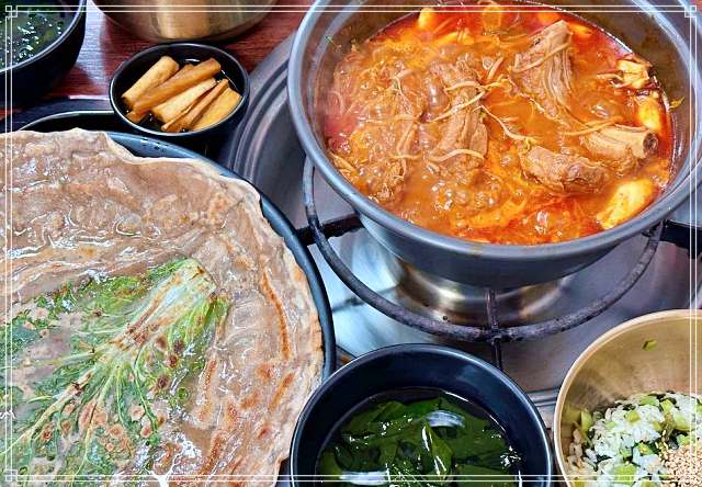 서민갑부 상계 노원 중독성 있는 숙주 수북 매운맛 등갈비 전골 맛집