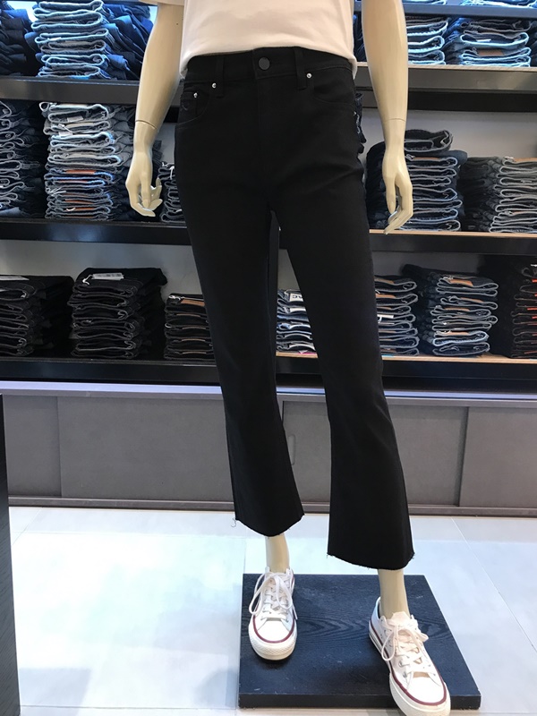 PLAC 플랙진 PJTZ5LCK523 여성 라시다 K52 블랙진 부츠컷 데님 팬츠