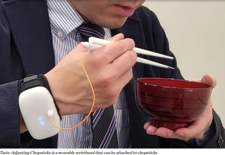 '세계 최초' 소금없이도 짠맛을 더해주는 젓가락 VIDEO: Taste-Adjusting Chopsticks is a wearable device designed to make food taste saltier
