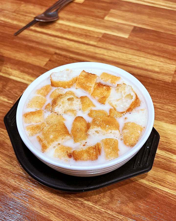 놀면뭐하니 국내산 유재석 전국 간식 자랑 40년 전통 찹쌀 도넛 콩국 대구 맛집 추천 방송정보