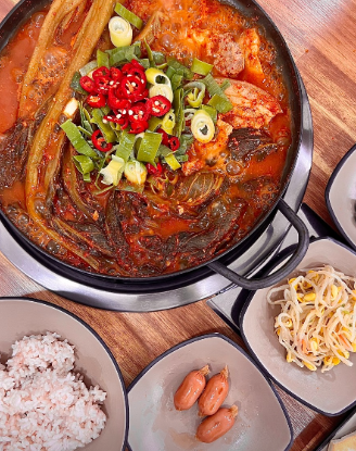 윤심이네 실비집 대표 메뉴