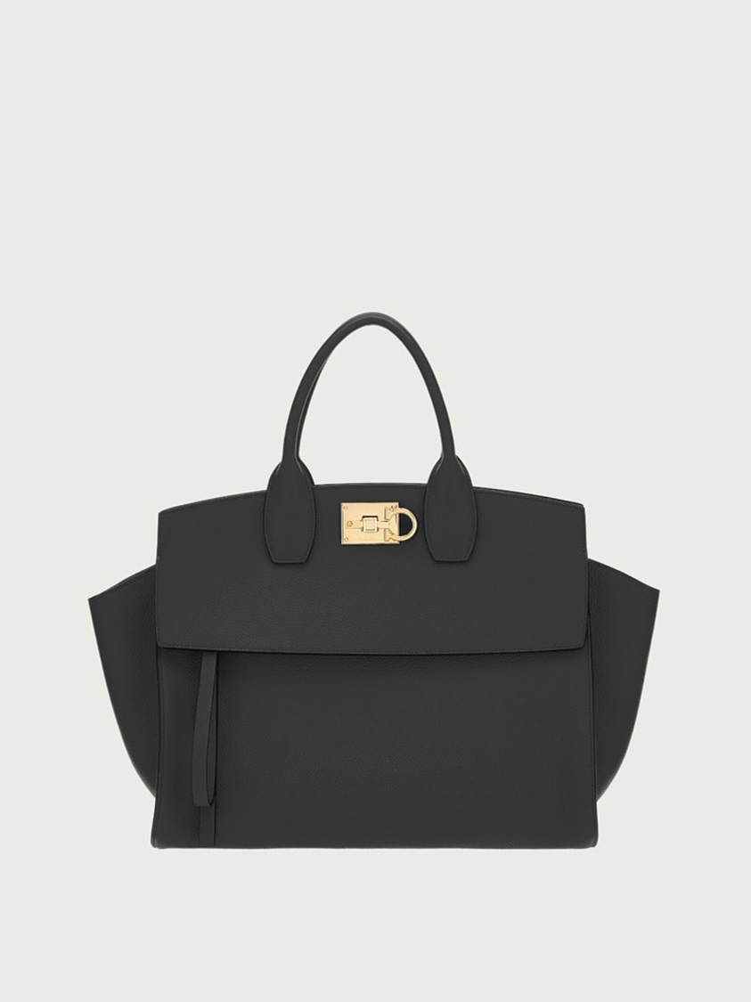 스튜디오-소프트-백-블랙