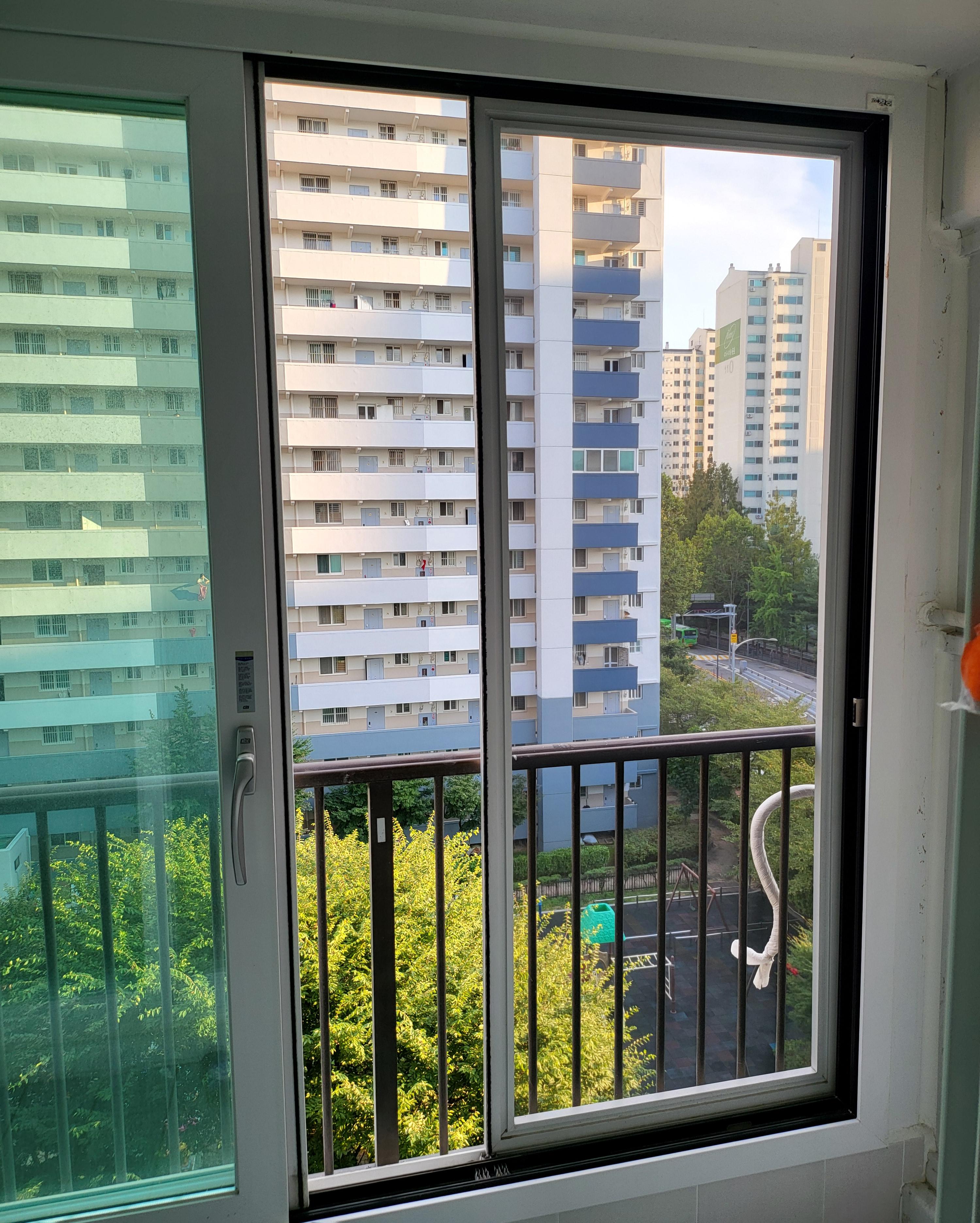 아파트 구조에 상관없는 당근방충망