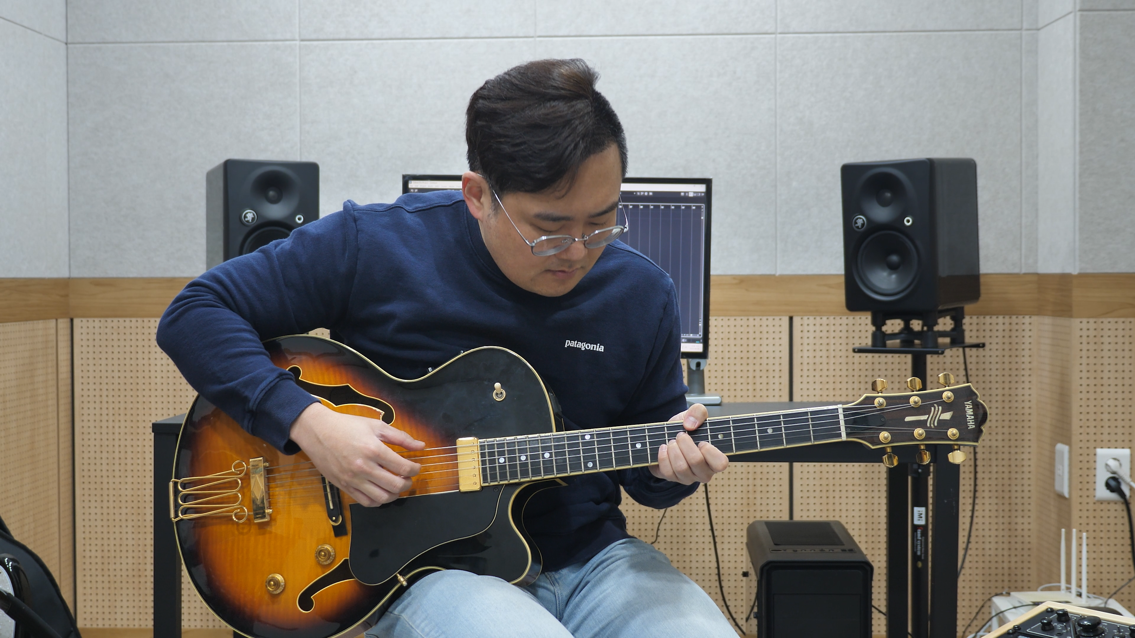 disneyjazzguitar-jazzguitarcover-disneyguitarcover-jazzguitararrangement-disneyjazzmusic-disneyguitararrangement-jazzguitarlesson-disneyjazzstandard-guitarjazzstandard-disneyjazzguitarcover-jazzguitartranscription-disneyjazzguitarlesson