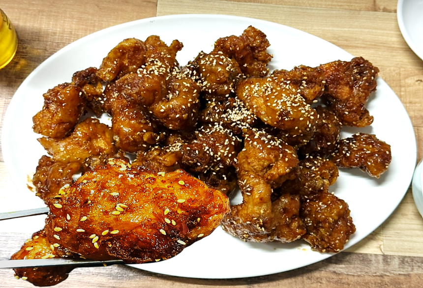 예약이 필수인 대구 3대 통닭집의 양념통닭