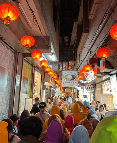 대만-센과치히로-지우펀-입구길