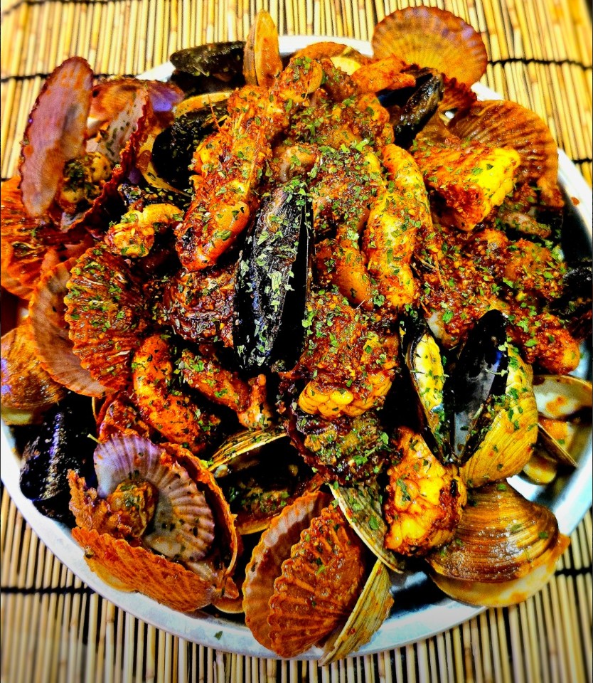 서울 중구 조개구이 맛집 신당조갯집, 방문객들이 극찬한 메뉴