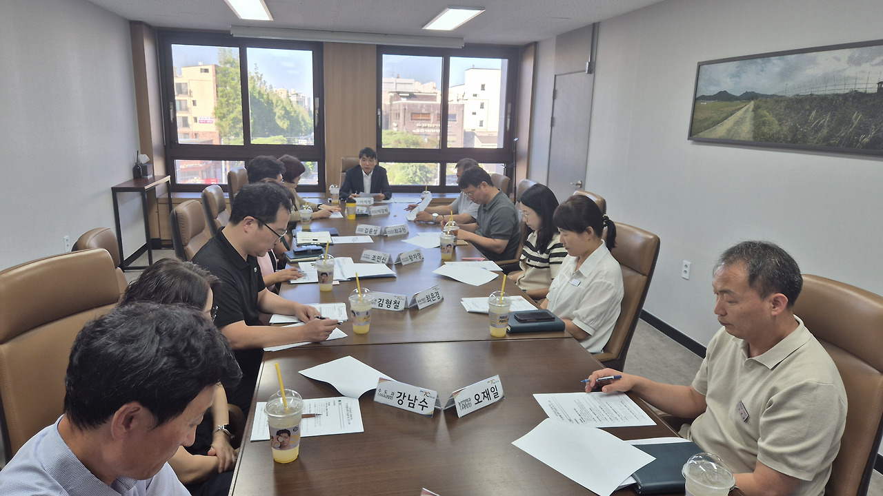 김포시, 관내 기업과 손잡고 ‘지역경제 부흥’ 이끈다 김포시, 관내 기업과 손잡고 ‘지역경제 부흥’ 이끈다
