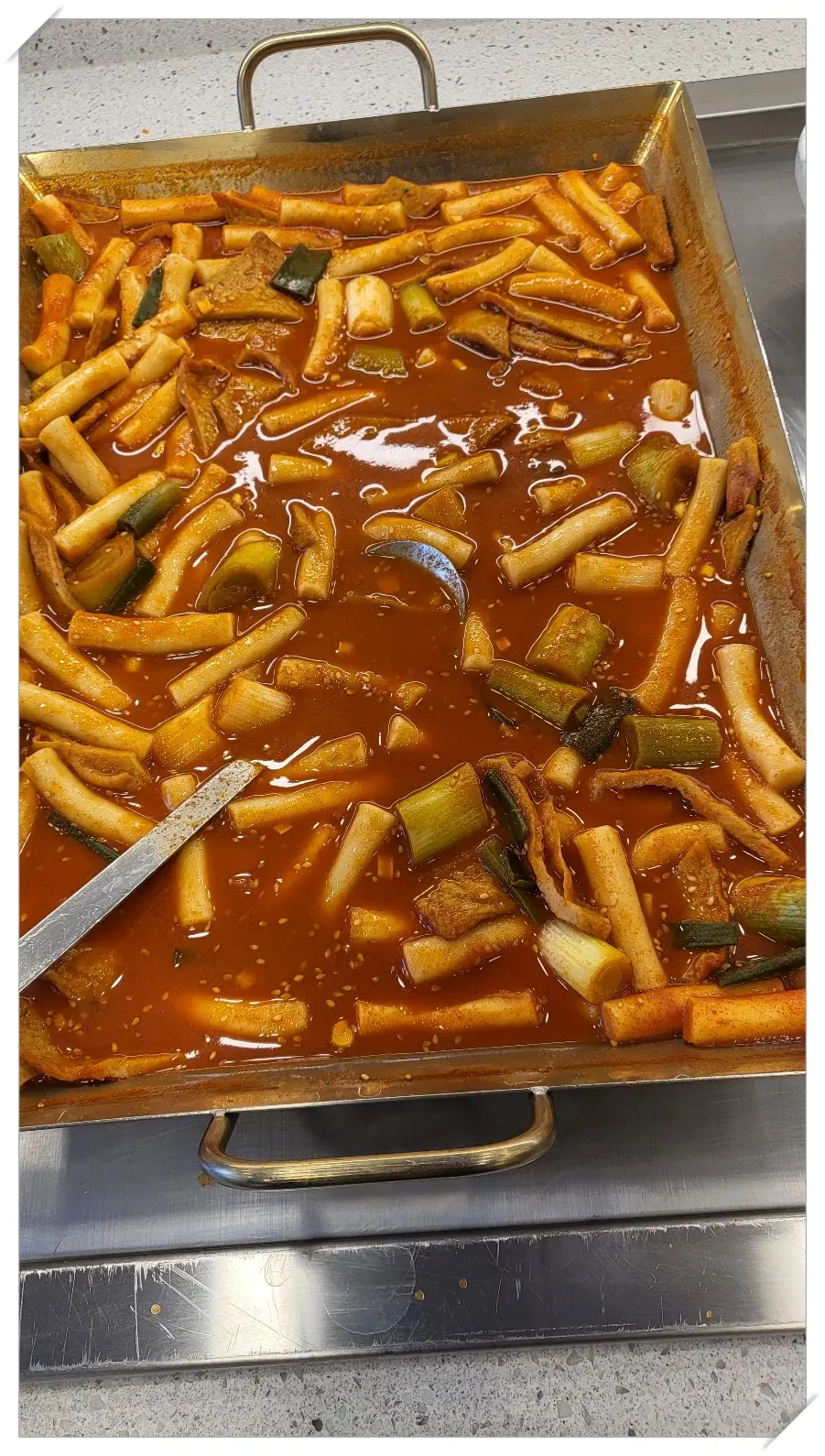 샐러드바-떡볶이