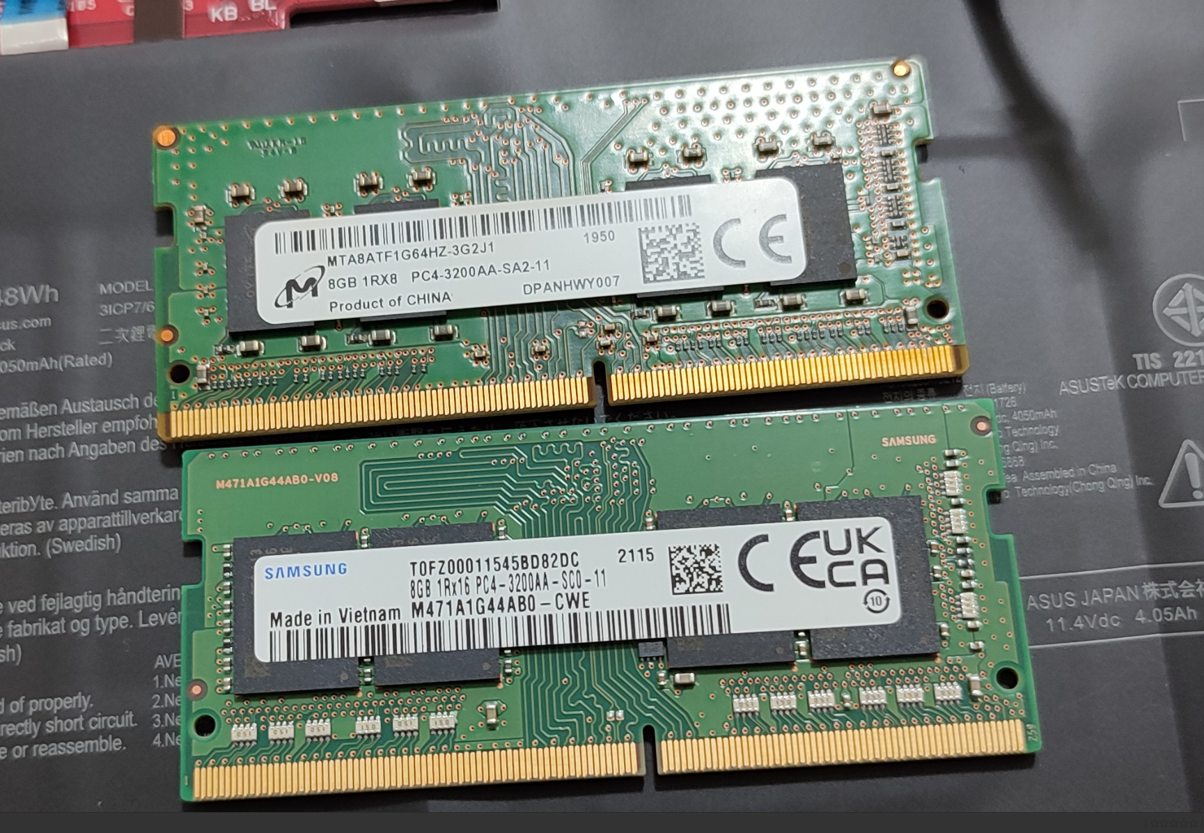 MTA8ATK1G64HZ-3G2J1, M471A1G44AB0-CWE