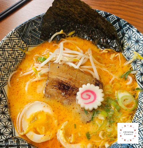 면식당-매운돈코츠라멘