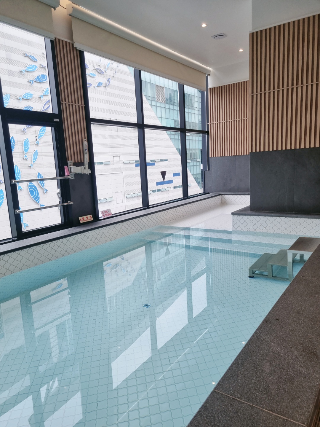 아몬드 시티 풀빌라