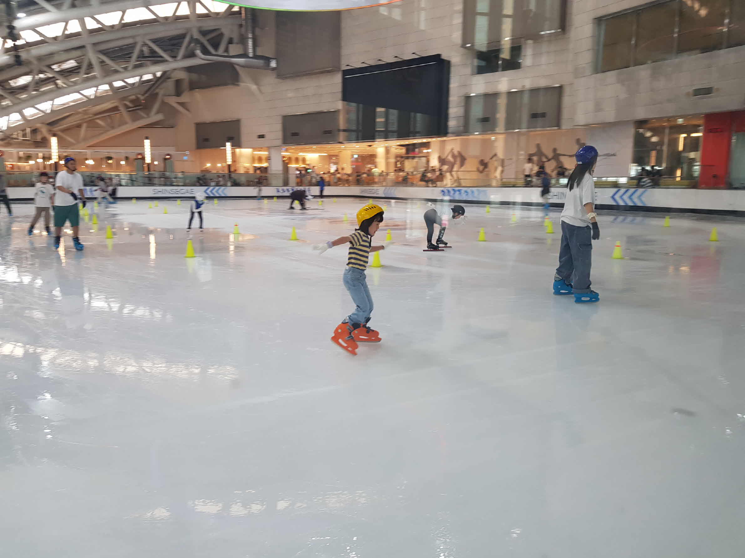부산 센텀시티 아이스링크장 스케이트 타기