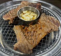 돼지갈비7천원