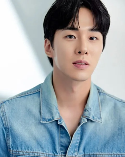 배우 김종훈