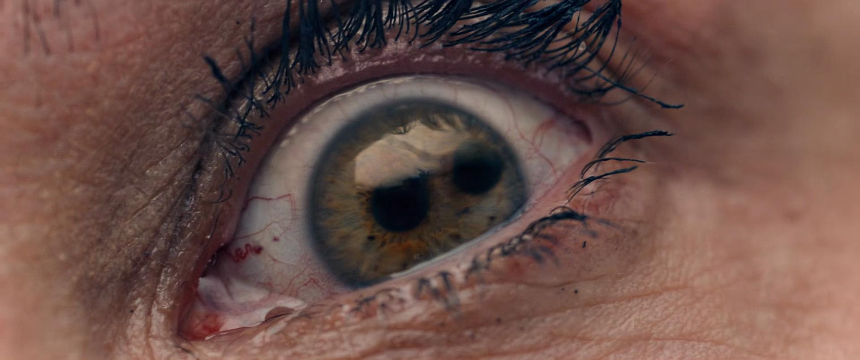 영화 &amp;#39;서브스턴스(The Substance)&amp;#39; 관람평 - 현대 사회의 외모 지상주의와 젊음에 대한 집착 풍자