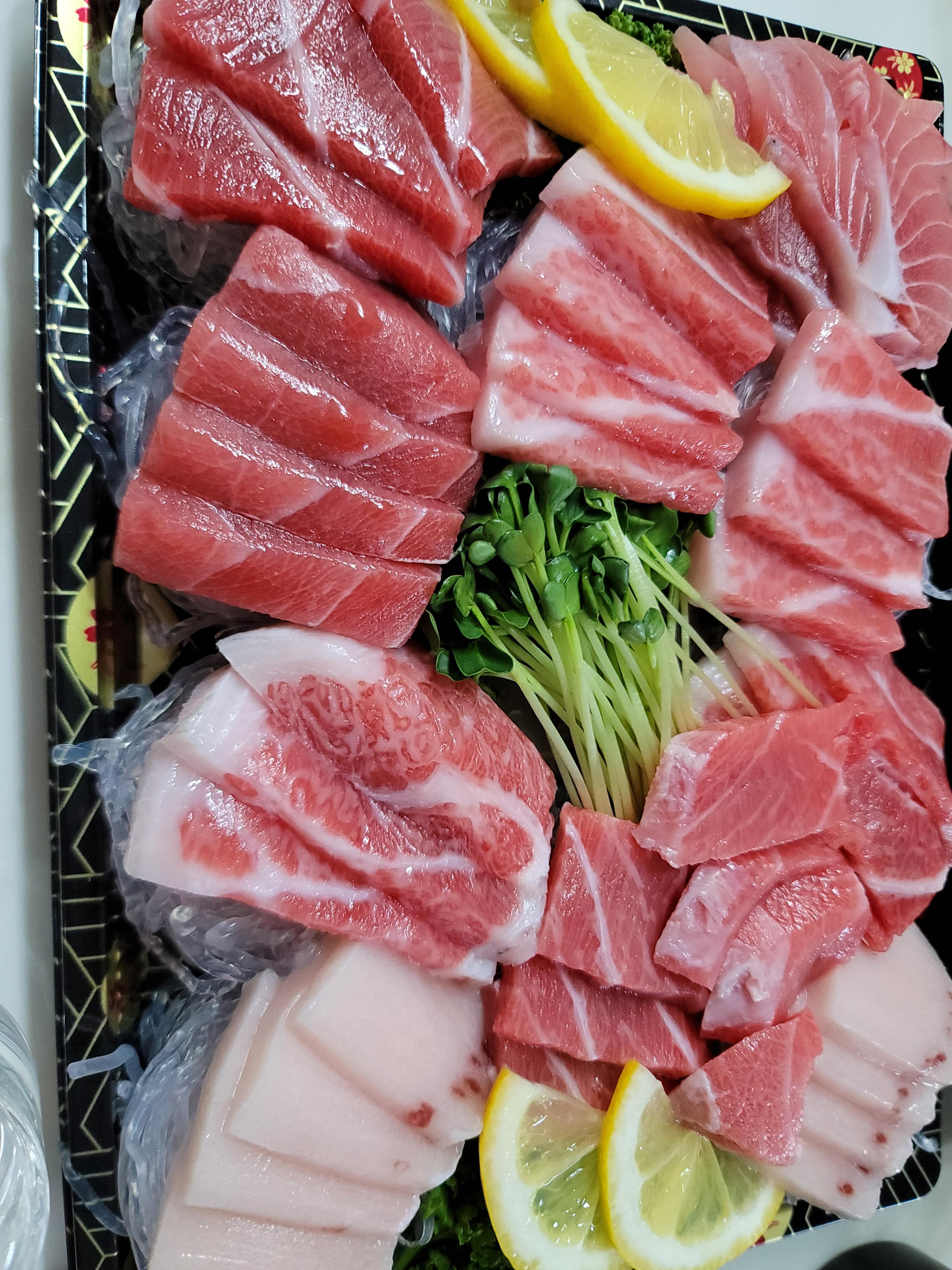 참다랑어 뱃살, 황새치 메카도로 등