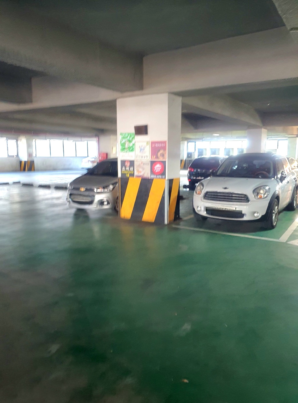 편리한-주차-공간입니다.