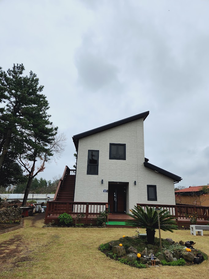 제주살이 2층집