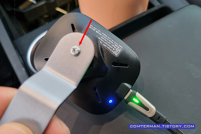 테슬라 스마트폰 거치대 헤드 고정