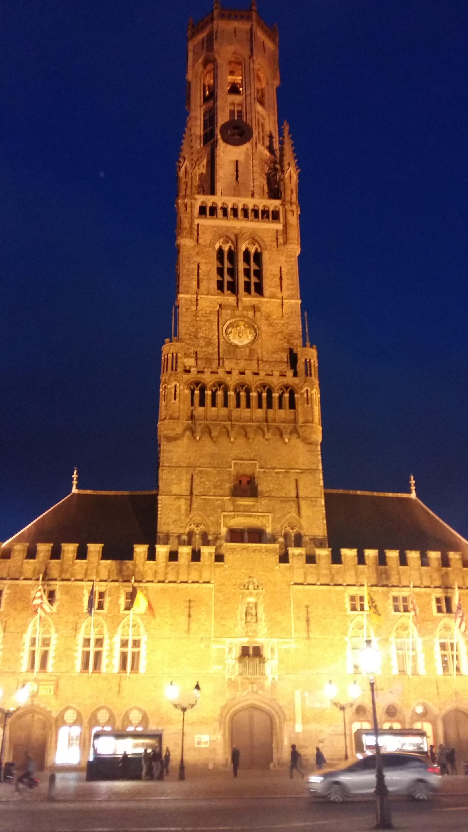 벨기에 브뤼허 종탑 정면