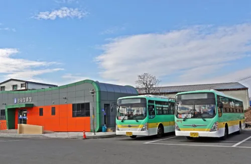 APEC 기간 중 경주 교통 통제 우회, 시간 낭비 제로를 위한 스마트 주차 앱 활용. / APEC traffic control, smart parking app for zero time waste.