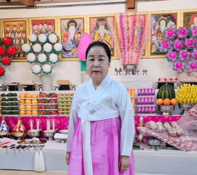 무속인 고춘자
