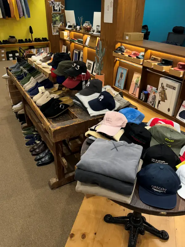 테너리 매장 사진 두 번째