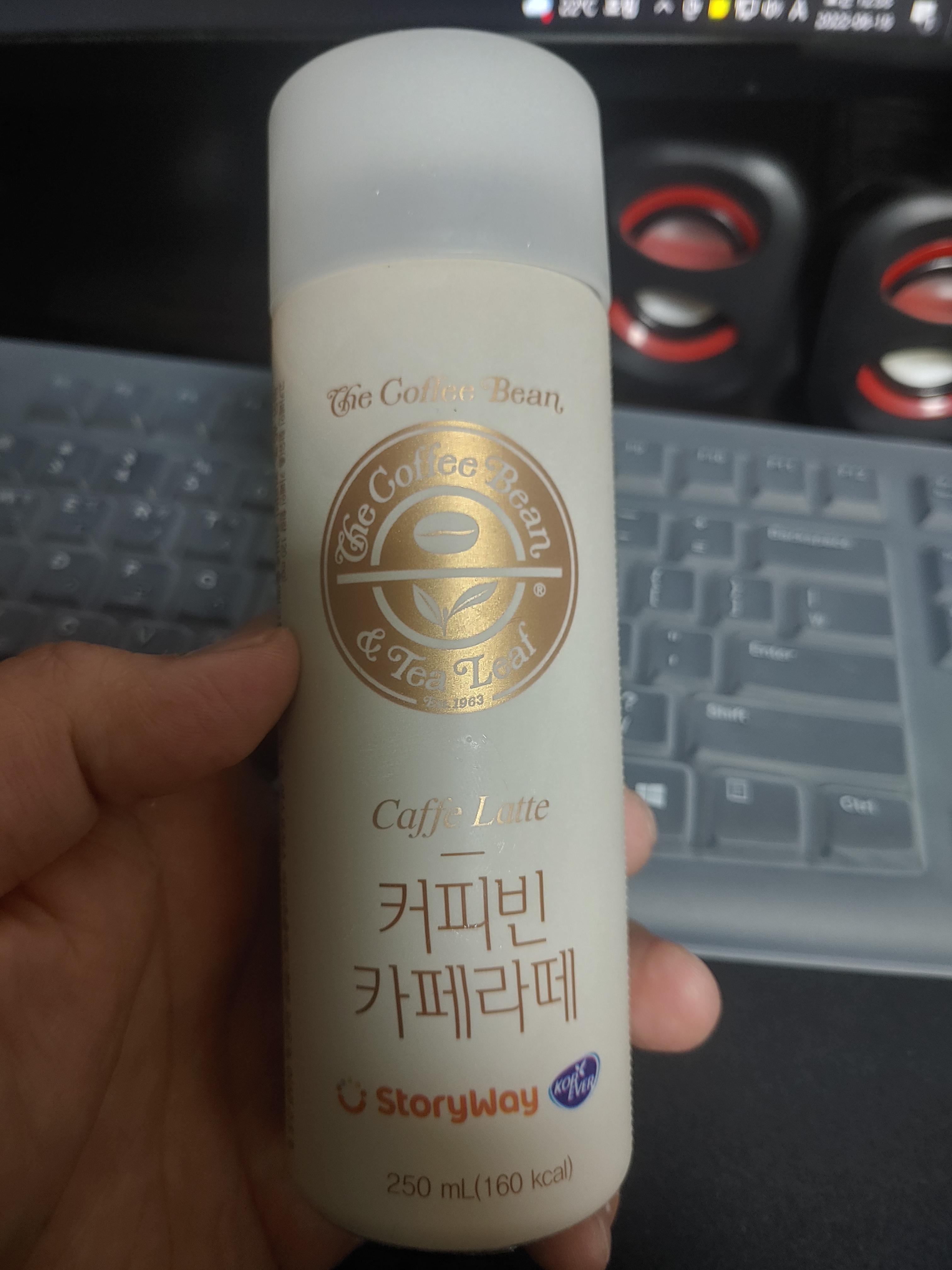 스토리웨이 커피빈 카페라떼