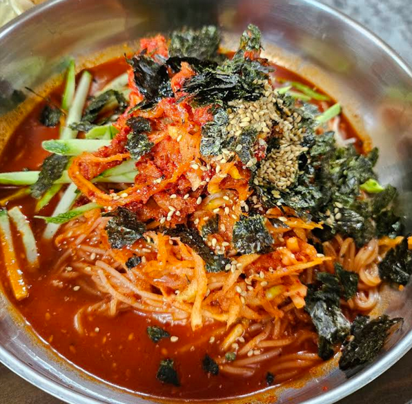 시흥 국수 맛집 ‘좋은날국수집’ 어떤 곳일까? 리뷰와 메뉴 총정리!
