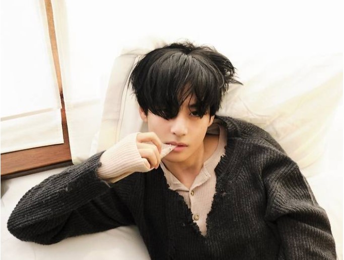 뷔 신곡 &#39;프렌즈&#39; 스포티파이 일간 차트 7위