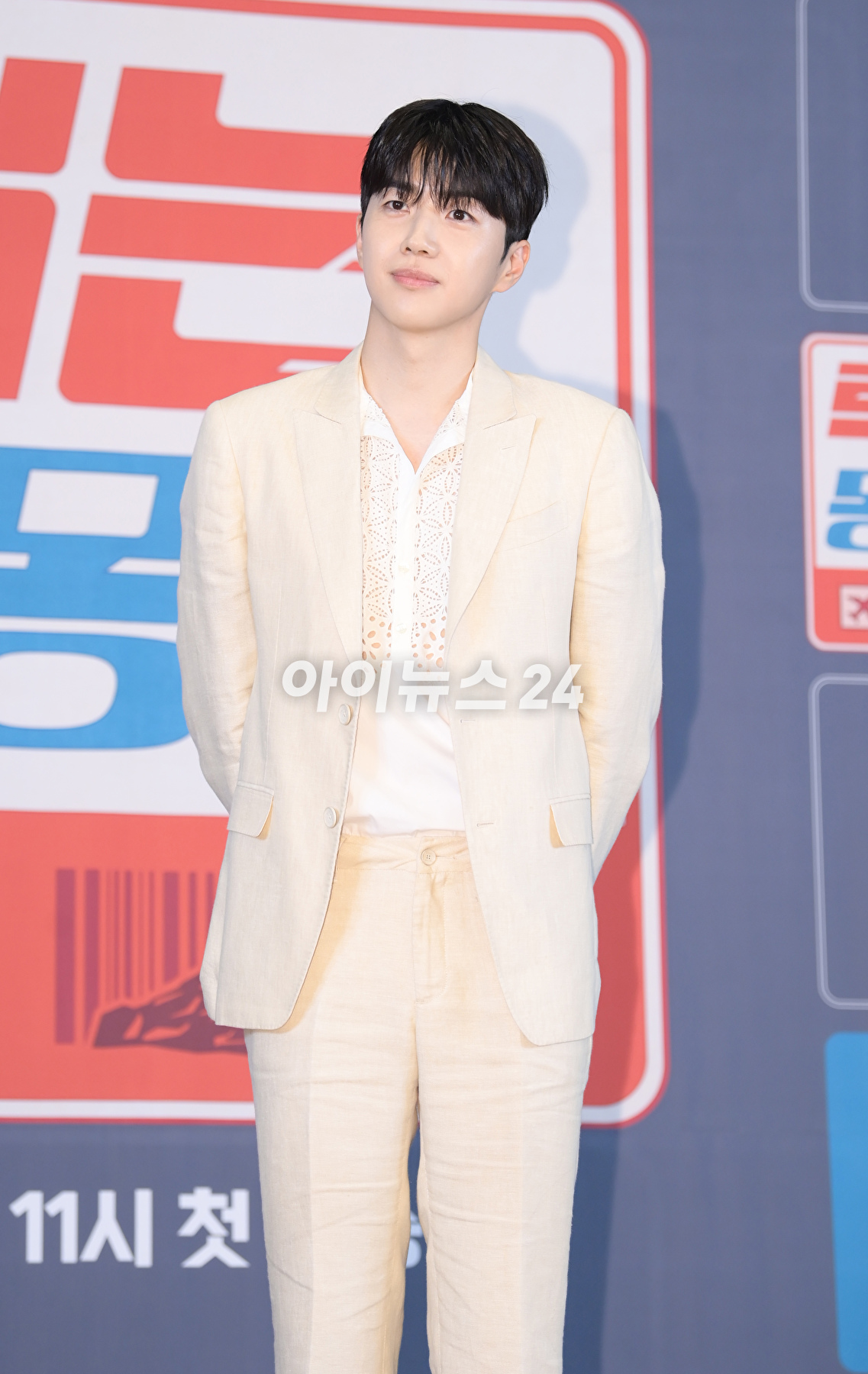 배우 강훈이 2일 오후 서울 서초구 잠원동 더 리버사이드호텔에서 진행된 JTBC 신규 예능 프로그램 '택배는 몽골몽골' 제작발표회에 참석하고 있다. [사진=정소희 기자]