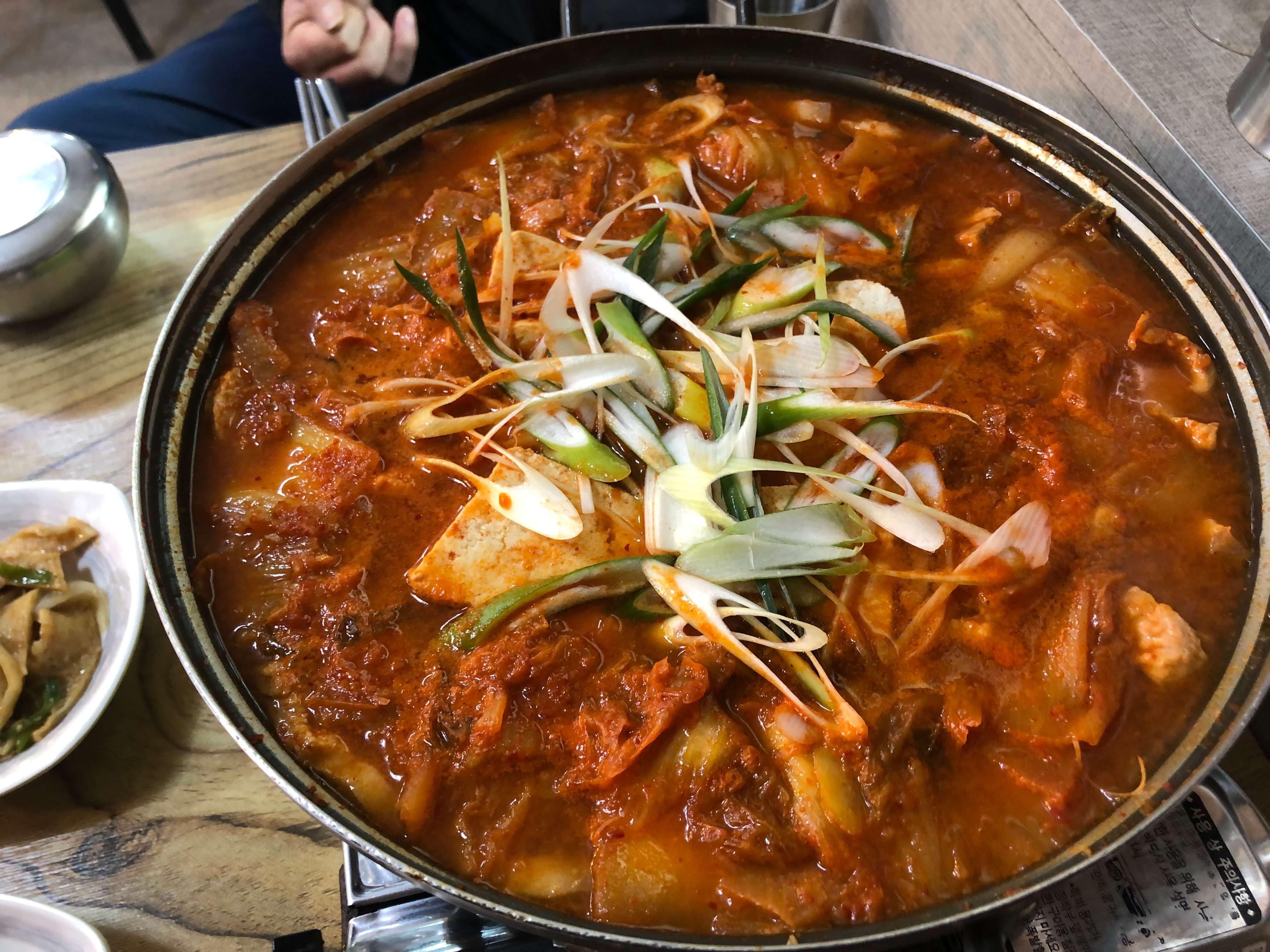민수랜드-방가네 김치찌개