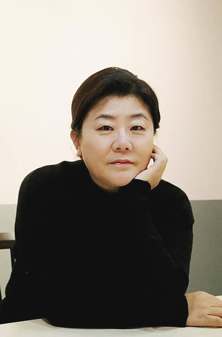 배우-이정은