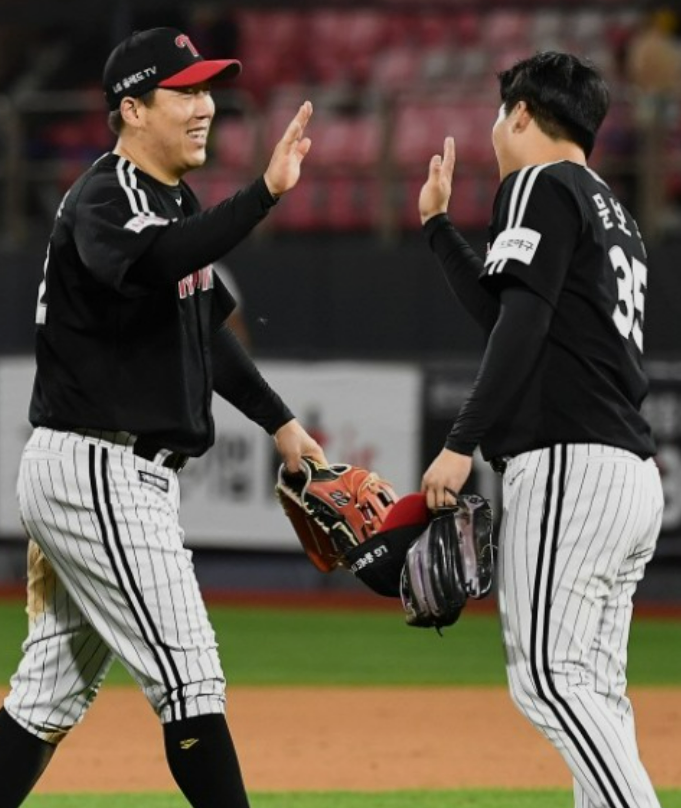 김현수와 문보경