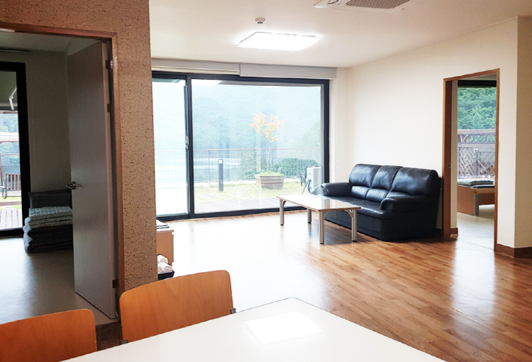 소백산 생태탐방원 8인실