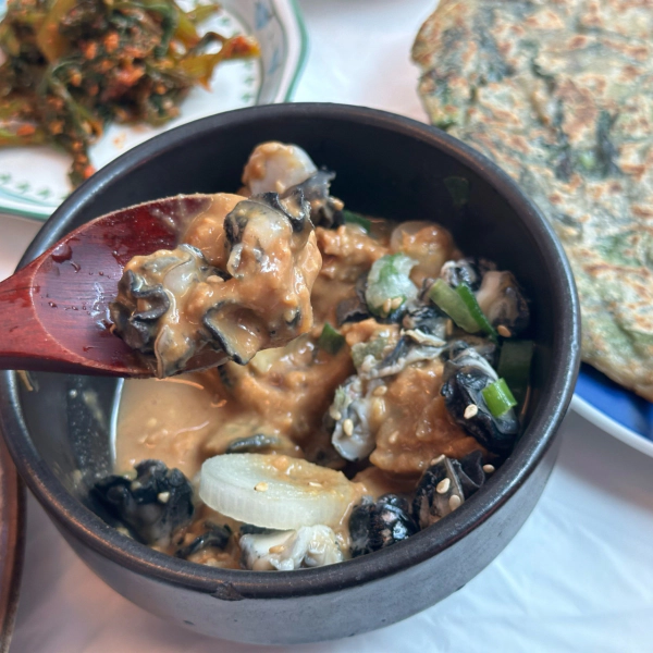 우와한 식당 우렁이 한상