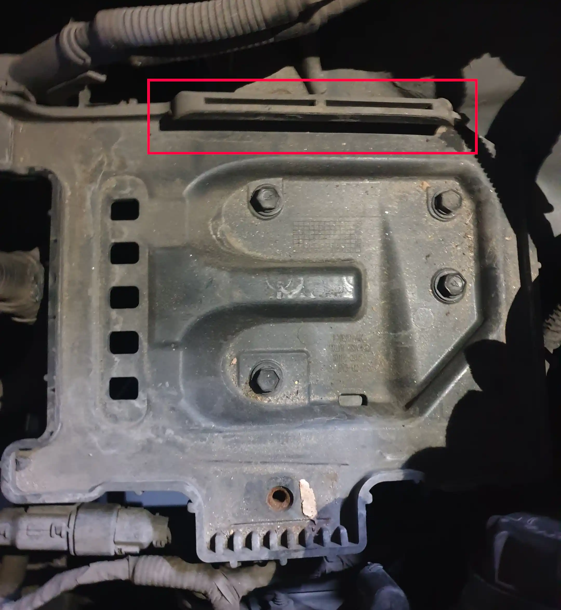 배터리 장착 홈