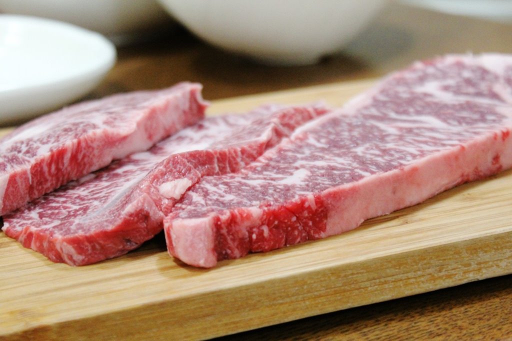 청자골