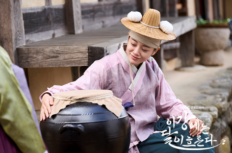 이강에는 달이 흐른다