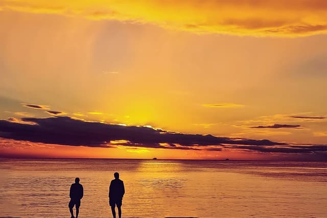 구름 속 신기루와 대기광학 현상