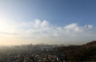 광주 소나기 가능성 비 올 때 운전 속도와 시야 확보_7