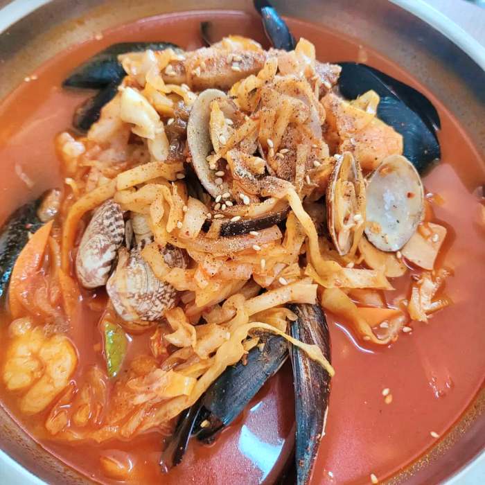 토요일은 밥이좋아 토밥좋아 대전 소갈비 짬뽕 맛집
