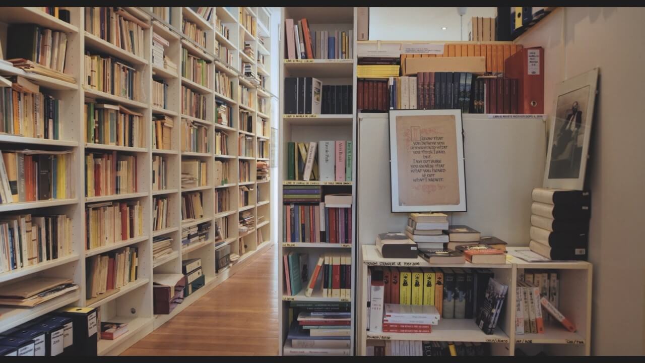 움베르토 에코의 집 안에 있는 5만권 이상의 장서