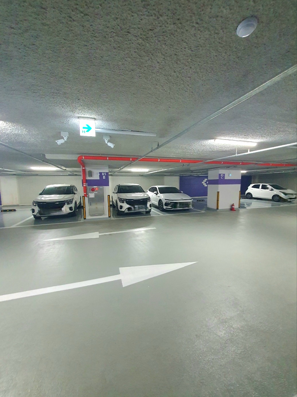 지하-6층부터-지상-6층까지-시설이-이루어져-있습니다.