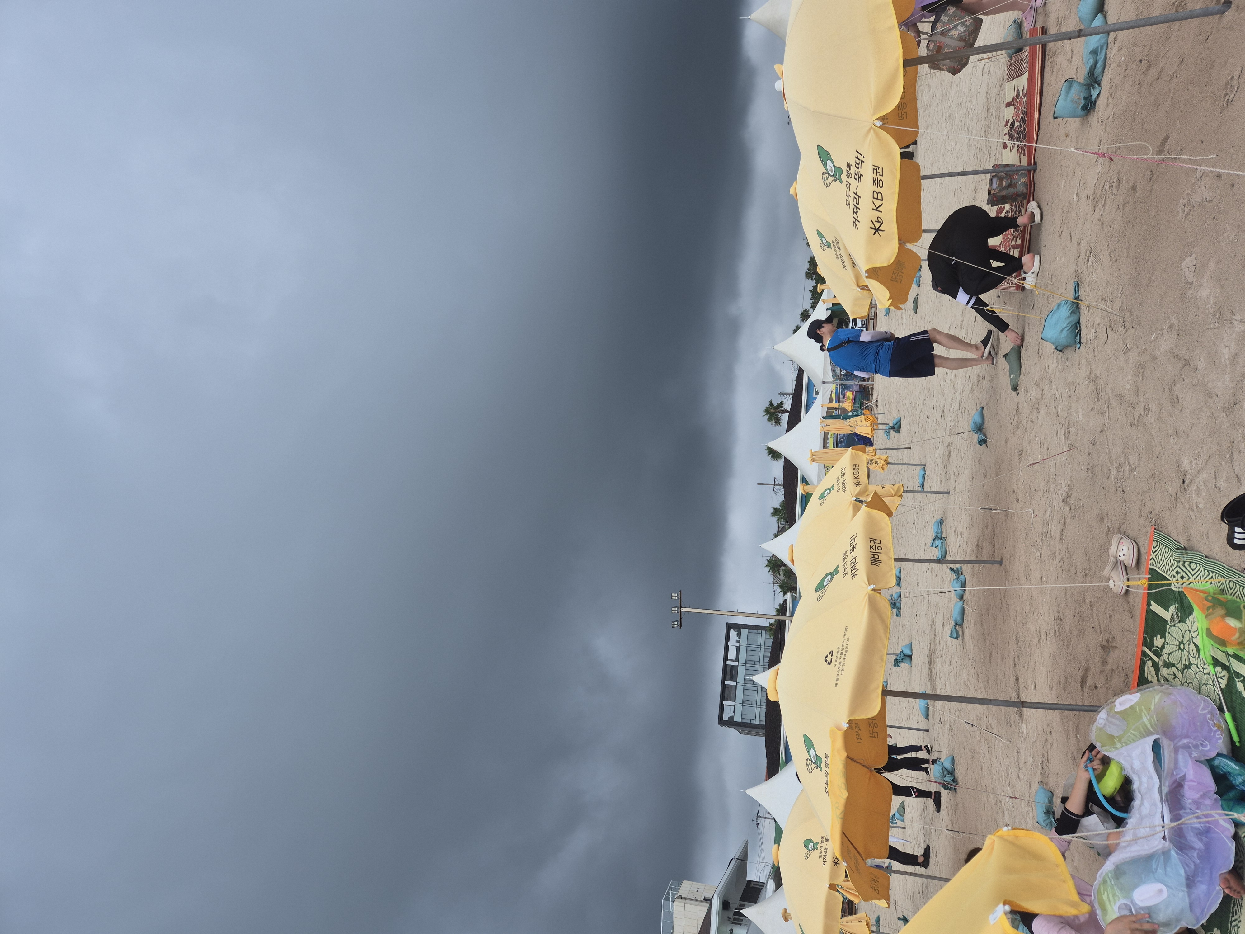 제주도 협재해수욕장 파도타기 좋은 날!