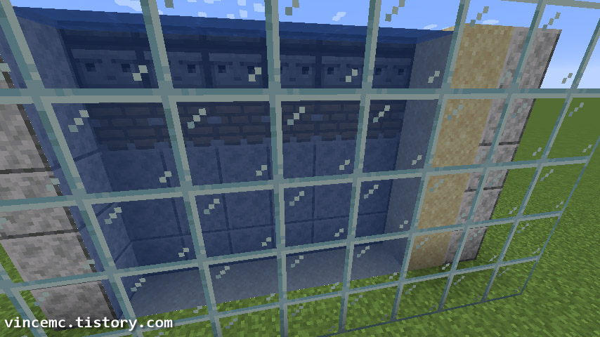 맨 오른쪽 열에는 모래로 채우고 나머지 칸을 전부 물로 채운 모습