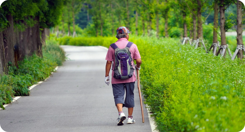 꾸준히 운동하는 사람 사진